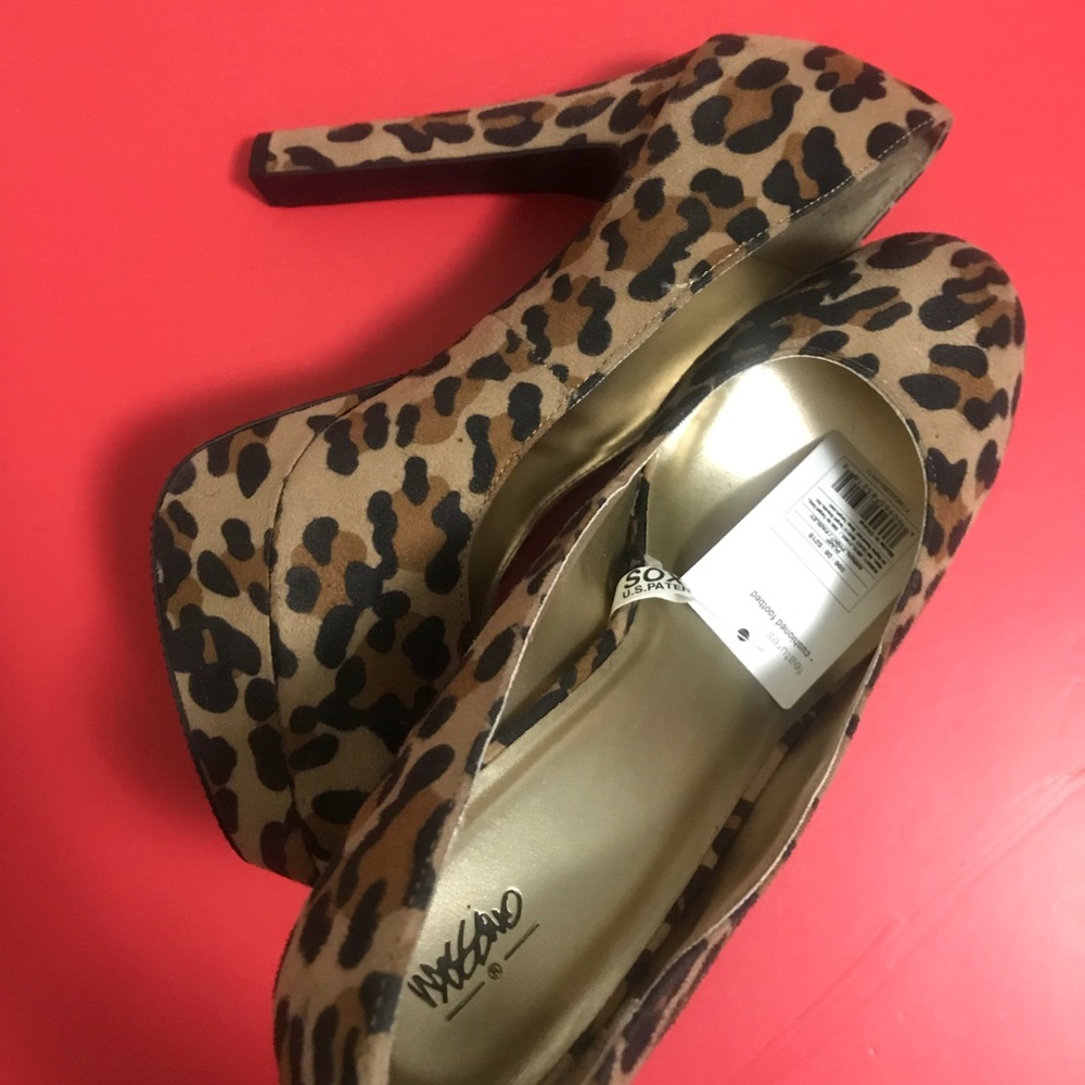Mossimo cheetah print shoes